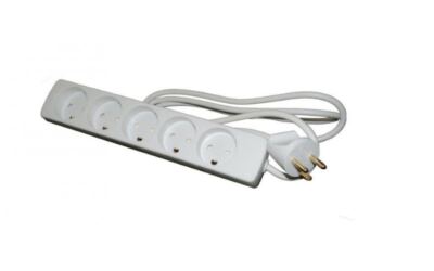 Mercodan EL - Stikdåse - input: Type K - output-stikforbindelser: 5 (Type K) - 1.5 m ledning - hvid